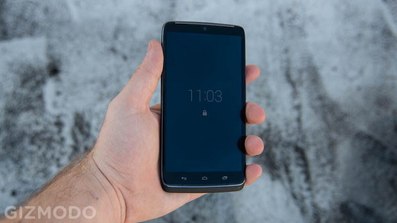 Illustration for article titled Droid Turbo Is Here, But About That Battery...